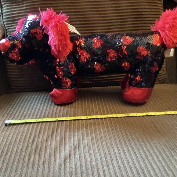 Valentines Black and Red Hearts Sequin DACHSHUND Reverse Plush Dog Weiner Retro - Picture 1 of 6